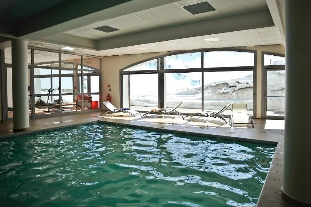 Apartment T2 Piscine, Terrasse, Parking Couvert Residence Pic Du Midi Bagneres-de-Bigorre